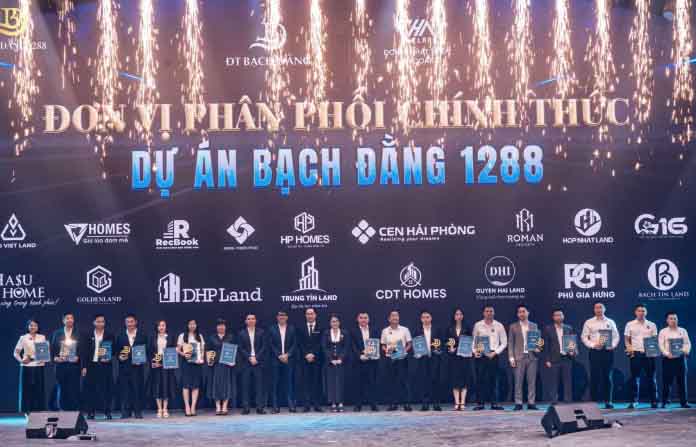 “Sự kiện ra mắt và kick off dự án Bạch Đằng 1288” mãn nhãn và rực lửa cùng hơn 600 chiến binh kinh doanh